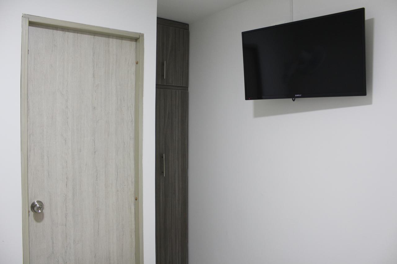 Hotel Pereira 421 Экстерьер фото
